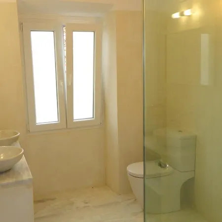 Apartment - 3 Bedroom Townhouse