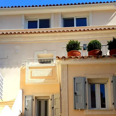 Daire - 3 Bedroom Townhouse Gaios